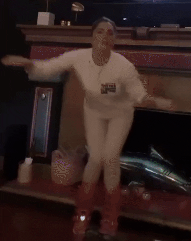 giphy.gif?cid=4d1e4f29b8166a3a324028ee6b