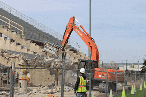 football construction GIF by Delaware Blue Hens
