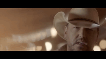 you make it easy jason aldean GIF by NOW That's Music