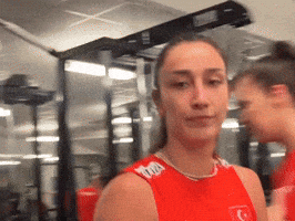 Hande Baladin GIF