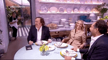 200.gif?cid=fc005b08a8d1083198249c38340347b3044e2dcb3250e630&rid=200.gif&ct=g
