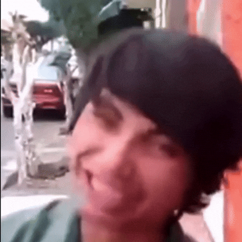 Latas Pinche GIF