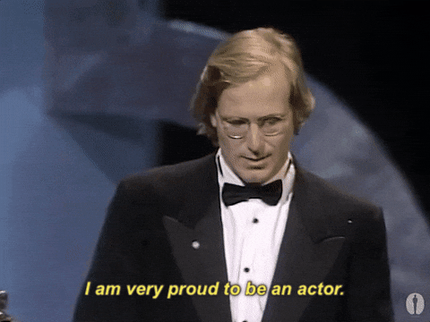 [Imagen: giphy.gif]