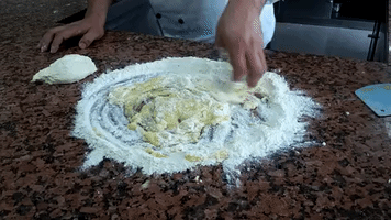 revista_fernanda bakery masa madre GIF