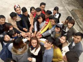 tranvanduc tay chung tay GIF