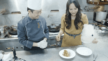 ching-he huang cooking GIF by Lee Kum Kee
