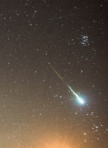 the-flacmaniak perseids perseid perseidmeteorshow 2016 falling stars GIF