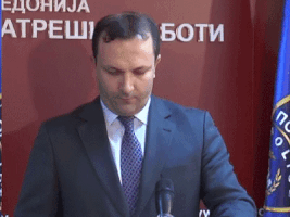 ssluzbi spasovski brk GIF