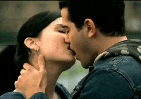 Kiss Gifs Get The Best Gif On Giphy