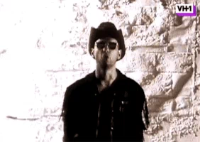 200.webp?cid=790b7611pc9yxiimoljyovzpmdb3nqwg498yukgutubqwwy9&ep=v1_gifs_search&rid=200.webp&ct=g