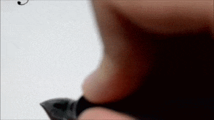 hongkiat  GIF