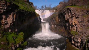 white river falls GIF by Travel Oregon