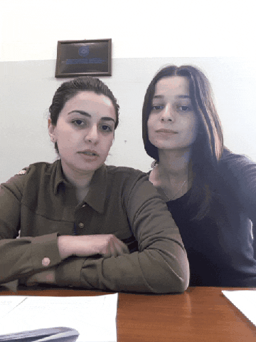 anukilomaia  GIF