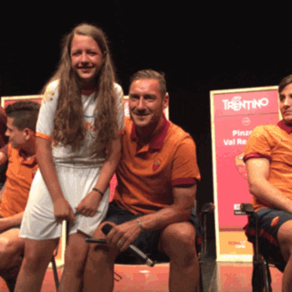 totti #roma #asroma #crying #hero #girl #overwhelmed #tears #cry GIF by AS Roma