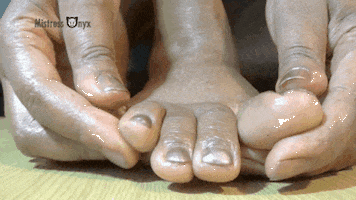 c21fb255eeb5ywhvby5jyq shoes feet tribute Ebony GIF