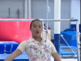 200.gif?cid=fc005b083794911cb2ab48e84fdb3d53637523ca77fcc4a8&rid=200.gif&ct=g