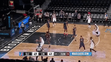 a_cracraft alexander running hook GIF