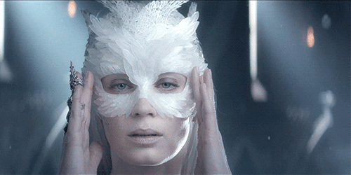 New trending GIF tagged movie emily blunt charlize… | Trending Gifs