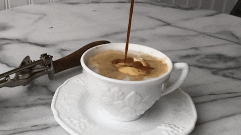 Les gifs café!  - Page 9 Giphy-downsized-large
