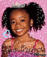 skai jackson GIF