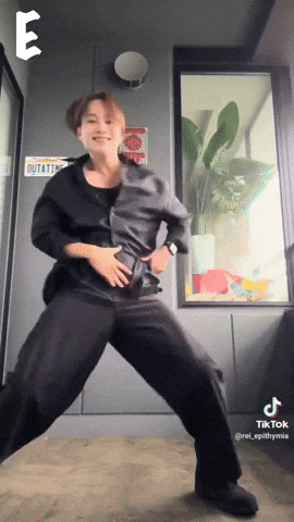 Rei Reheart GIF