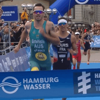 Winner Hamburg GIF by WorldTriathlon