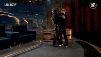 200.gif?cid=fc005b08e7660cce0f1b1ee43935be91f3a1ea1ff6f65106&rid=200.gif&ct=g