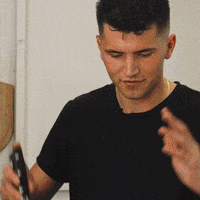 200.gif?cid=fc005b087195cea0a4ee3196af655d5ba86a5bfec4a9cc07&rid=200.gif&ct=g