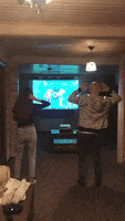 200.gif?cid=fc005b081f17a35ea507422eb1085f3493b1750105092c71&rid=200.gif&ct=g
