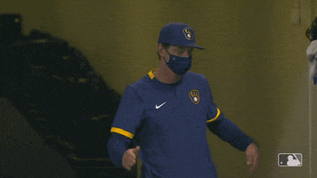 Craig Counsell Applause GIF by Milwaukee Brewers