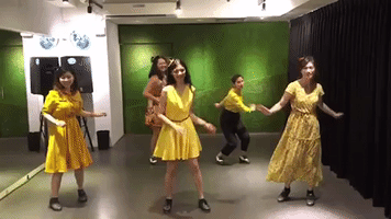 Swinggrilintaplife2 GIF