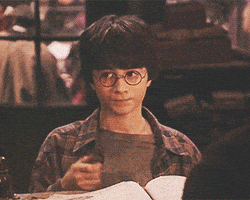 Harry Potter GIFs - Get the best GIF on GIPHY