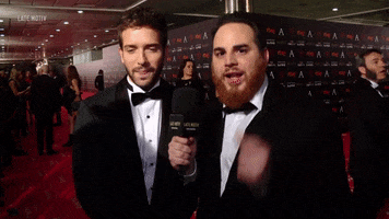Red Carpet Singing GIF by LLIMOO
