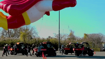 Macys Parade Thanksgiving GIF by Storyful