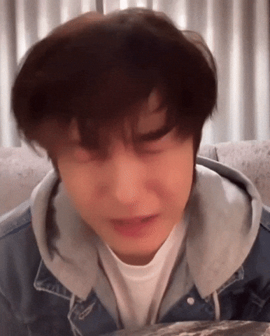 Renjun Crying GIF