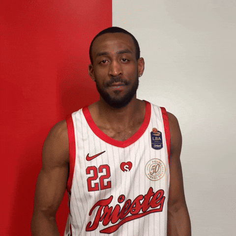 Shoot Lba GIF by Pallacanestro Trieste