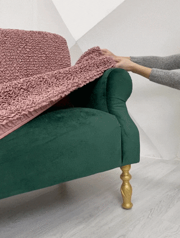 Sofa Loveseat GIF by mammamiacovers