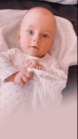 Atesorame GIF