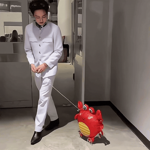 Busbecauseofyouishine GIF