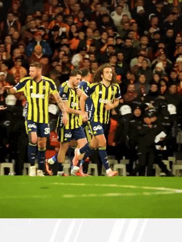 Guendouzi GIF by Socinflu