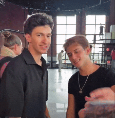 Iannis GIF