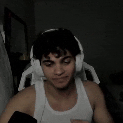 Amirelates GIF