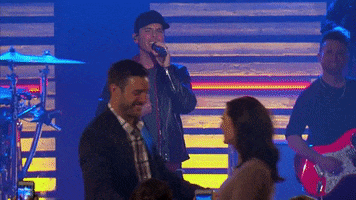 200.gif?cid=fc005b088ae831619ed93e5e228c414c88cd196d3737f21f&rid=200.gif&ct=g