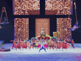 Feld Entertainment Aladdin GIF by Disney On Ice