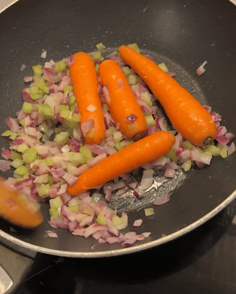 Carrot Bonk GIF