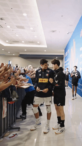 Fans Hello GIF by Volleyball World