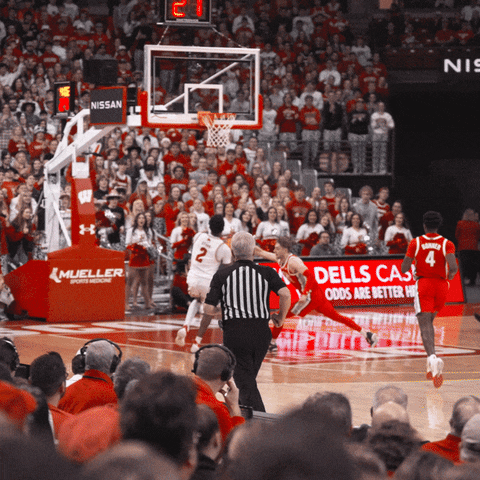 Slam Dunk Win GIF by Wisconsin Badgers