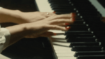 thefabelmans piano performing melody steven spielberg GIF