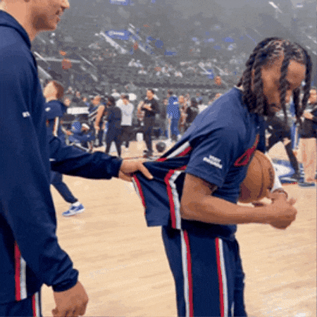 Darius Garland Dancing GIF by LA Clippers