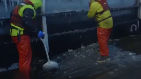 Deadliest Catch Wave GIF by Discovery